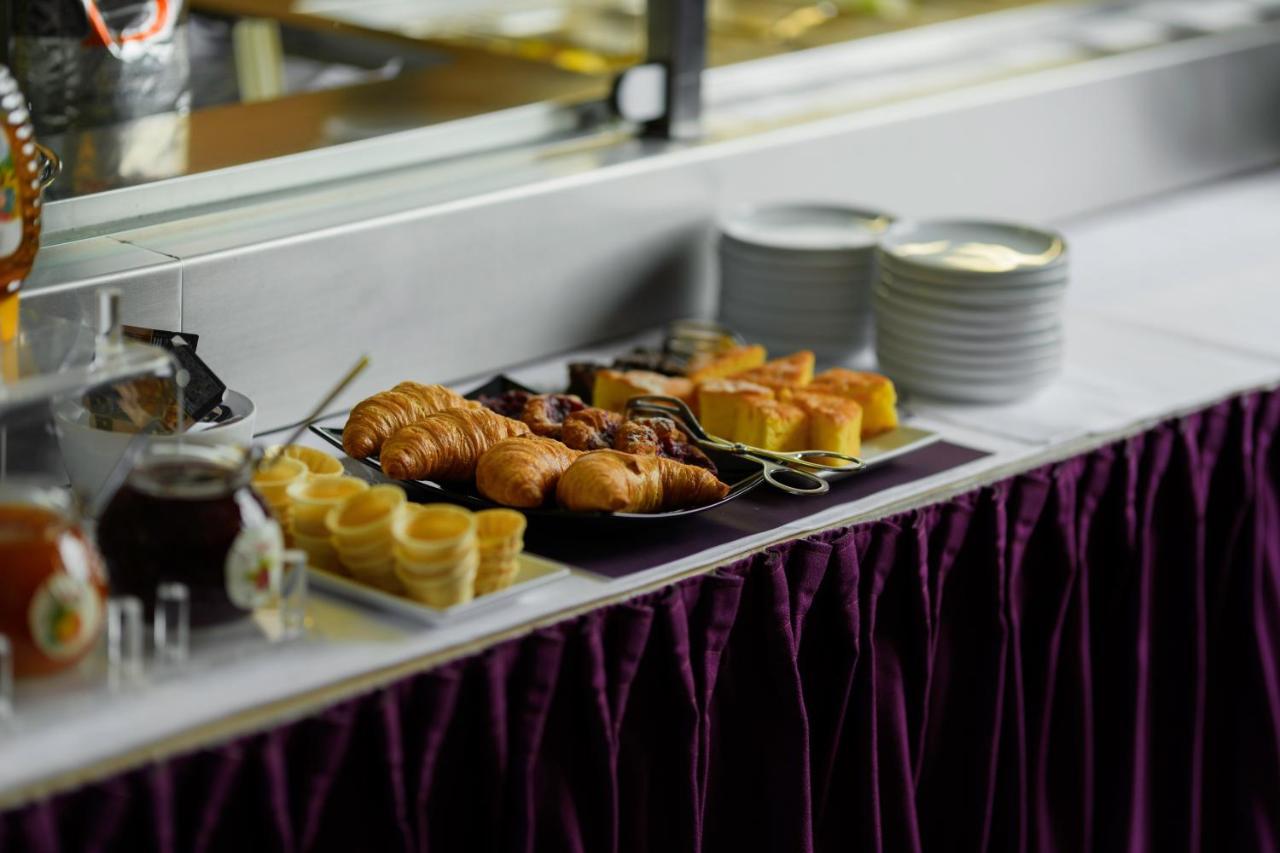 Hotel Bleibtreu Berlin By Golden Tulip Ngoại thất bức ảnh