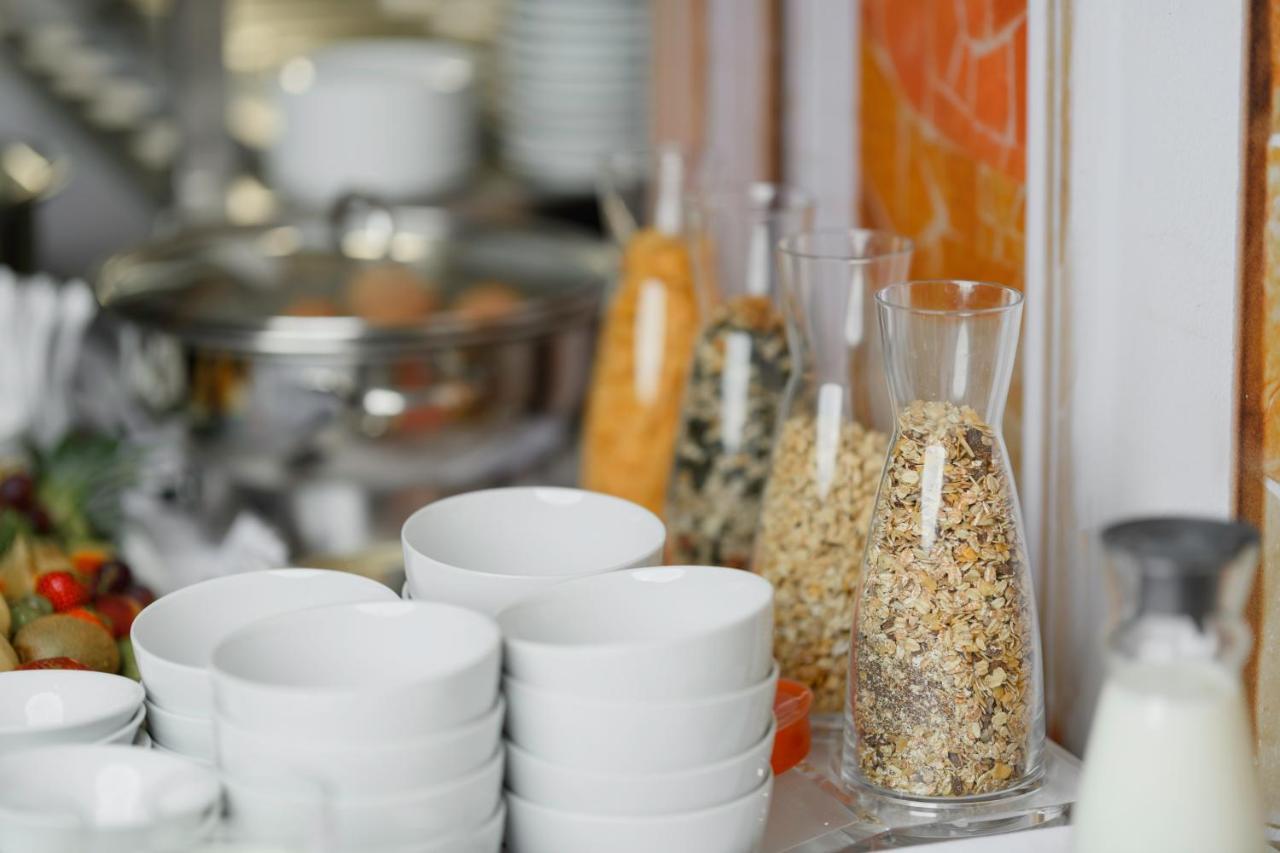 Hotel Bleibtreu Berlin By Golden Tulip Ngoại thất bức ảnh